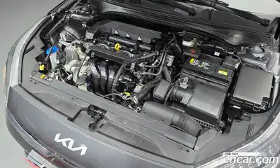 Kia K3 2022 1.6 Автомат в Москве № 888362, миниатюра 6