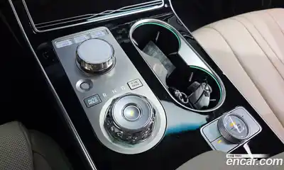 Genesis GV80 2024 2.5 Автомат в Москве № 888567, миниатюра 9