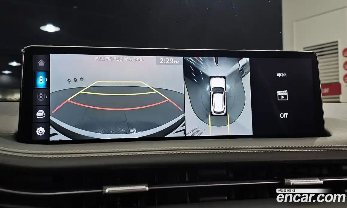 Genesis GV70 2022 2.5 Автомат в Москве № 888598, фото 14