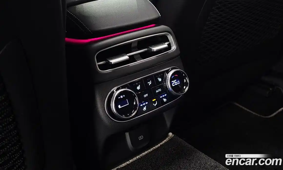 Genesis GV70 2022 2.5 Автомат в Москве № 888598, фото 17