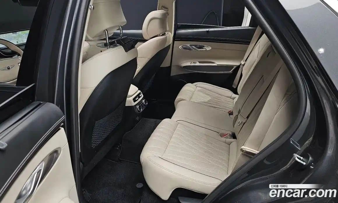 Genesis GV70 2021 2.5 Автомат в Москве № 888676, фото 12