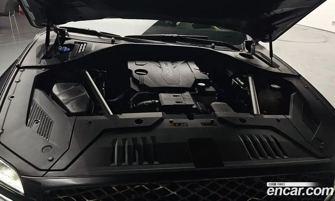 Genesis GV70 2021 2.5 Автомат в Москве № 888676, фото 6