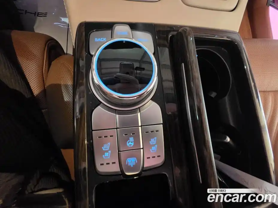 Genesis G90 2021 3.8 Автомат в Москве № 888733, фото 15