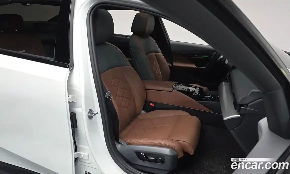 BMW 5-Series 2025 2.0 Автомат в Москве № 888743, фото 12