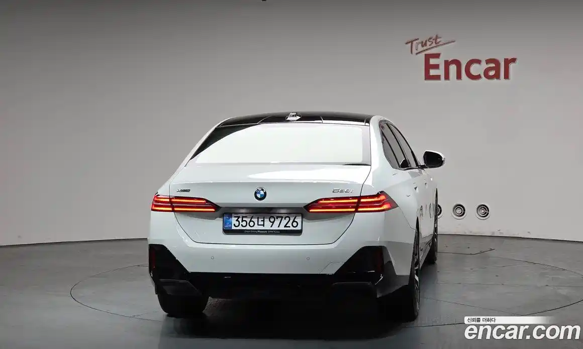 BMW 5-Series 2025 2.0 Автомат в Москве № 888743, фото 4