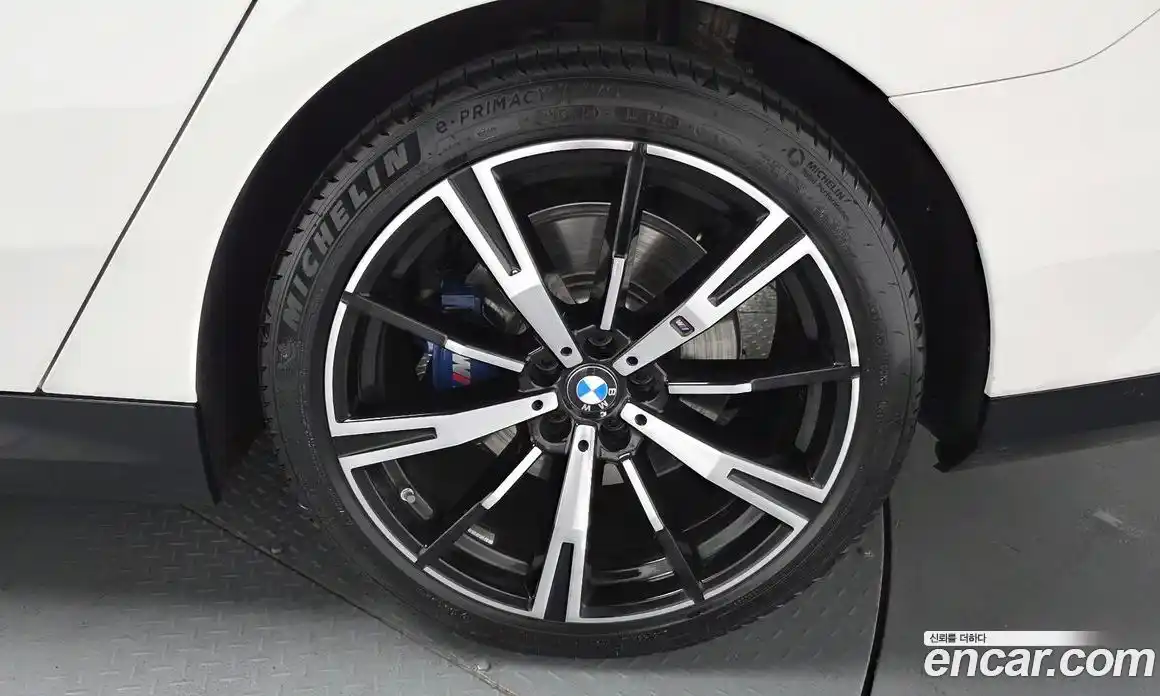 BMW 5-Series 2025 2.0 Автомат в Москве № 888743, фото 5