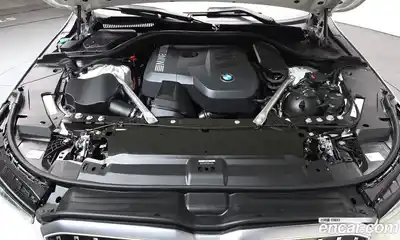 BMW 5-Series 2025 2.0 Автомат в Москве № 888743, миниатюра 6