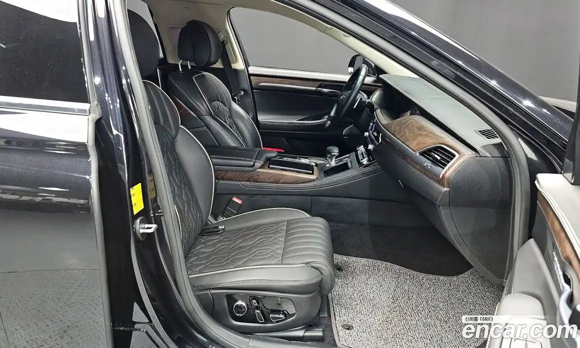 Genesis G90 2020 5.0 Автомат в Москве № 888787, фото 11