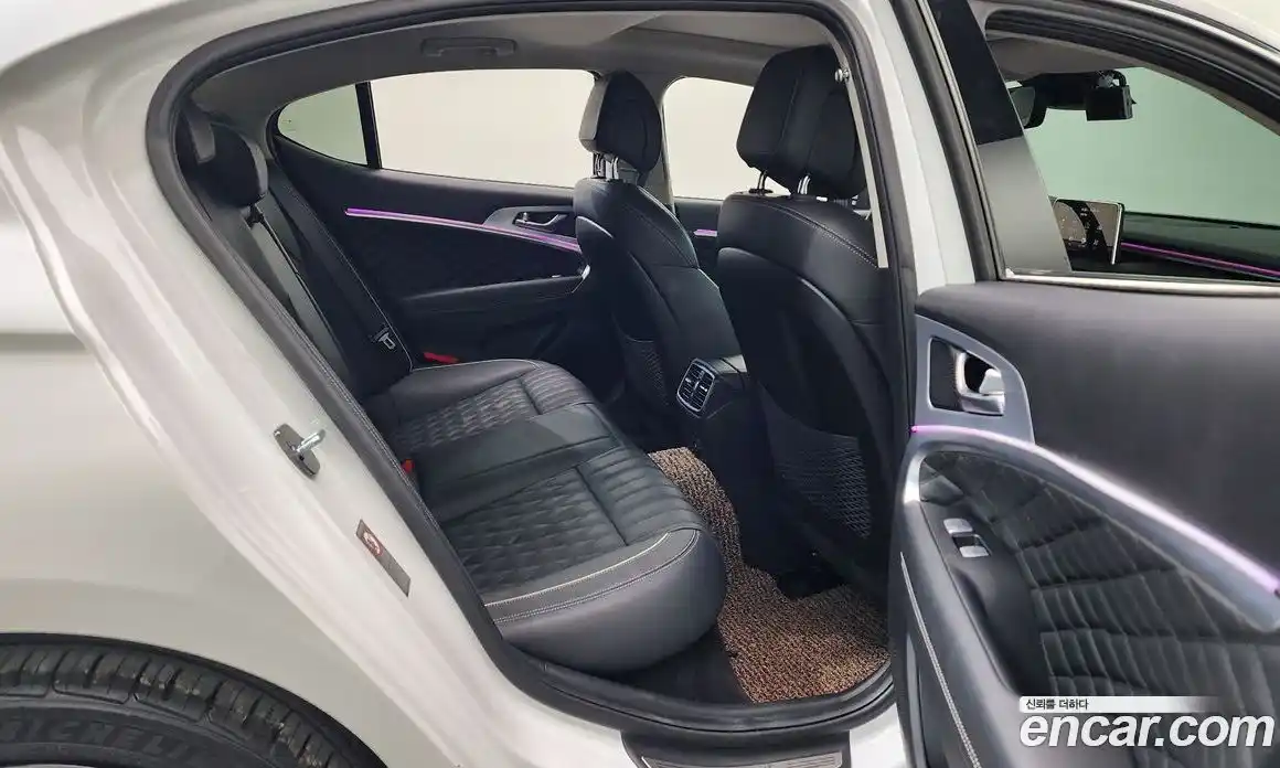 Genesis G70 2019 2.0 Автомат в Москве № 888882, фото 12