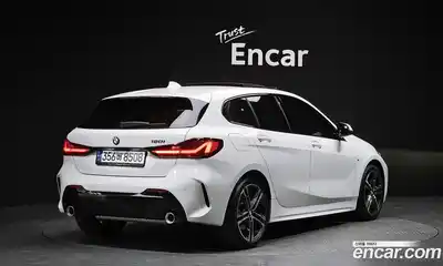 BMW 1-Series 2024 2.0 Автомат в Москве № 888969, миниатюра 2