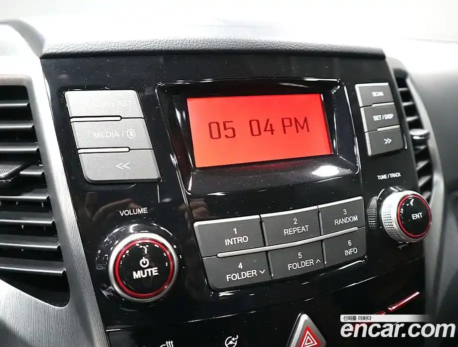 SsangYong TIBOLI 2017 1.6 Автомат в Москве № 889128, фото 14