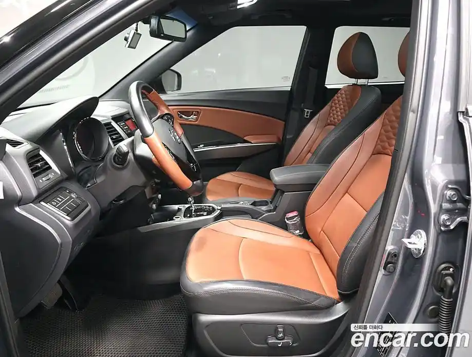 SsangYong TIBOLI 2017 1.6 Автомат в Москве № 889128, фото 10