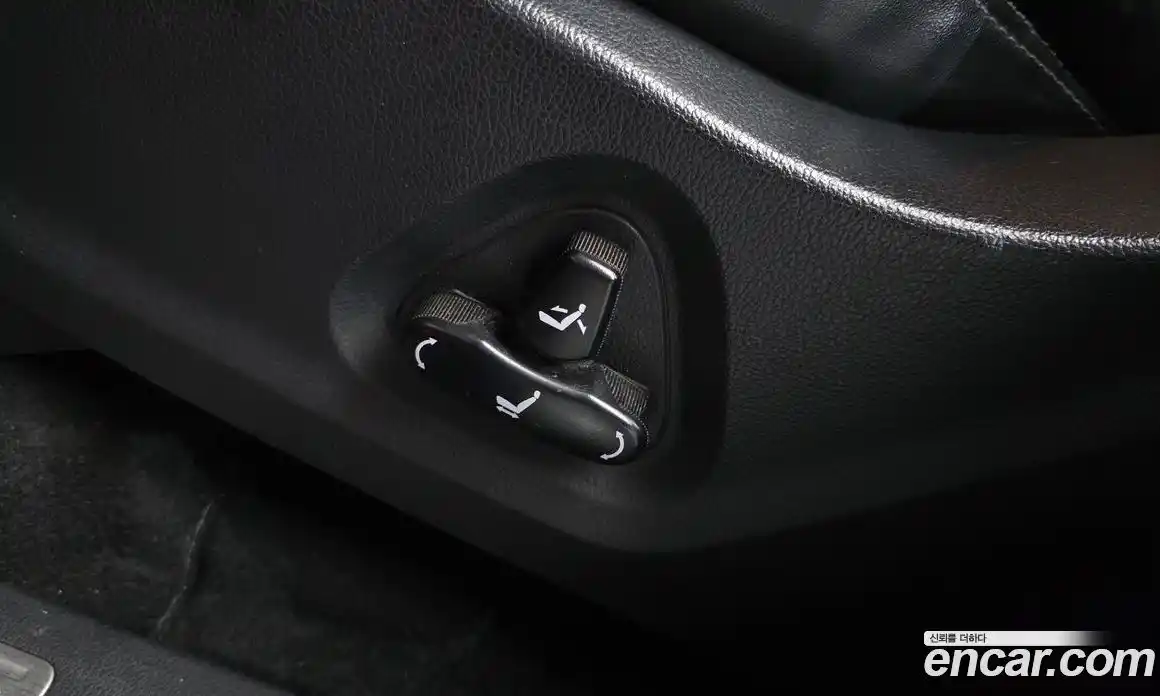 SsangYong Rexton 2018 2.2 Автомат в Москве № 889432, фото 18