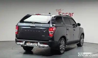 SsangYong Rexton 2018 2.2 Автомат в Москве № 889432, миниатюра 2