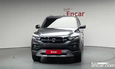 SsangYong Rexton 2018 2.2 Автомат в Москве № 889432, миниатюра 3