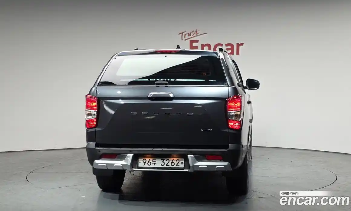 SsangYong Rexton 2018 2.2 Автомат в Москве № 889432, фото 4