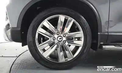 SsangYong Rexton 2018 2.2 Автомат в Москве № 889432, миниатюра 5