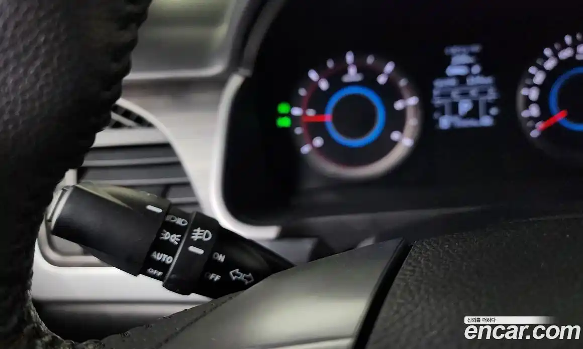 SsangYong Korando 2015 2.2 Автомат в Москве № 889487, фото 18