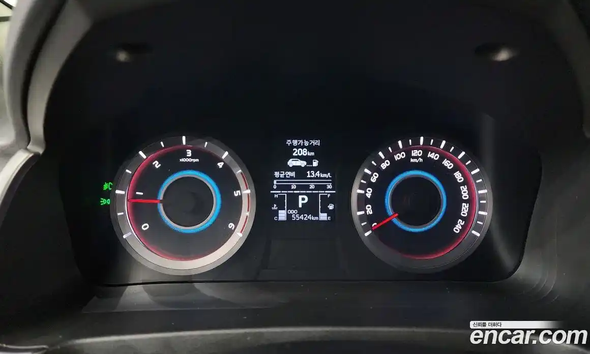 SsangYong Korando 2015 2.2 Автомат в Москве № 889487, фото 8