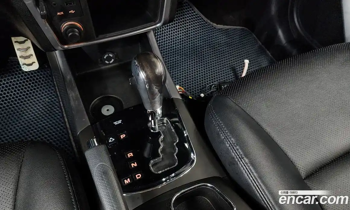 SsangYong Korando 2015 2.2 Автомат в Москве № 889487, фото 9