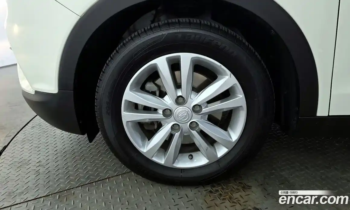 SsangYong TIBOLI 2017 1.6 Автомат в Москве № 889566, фото 5