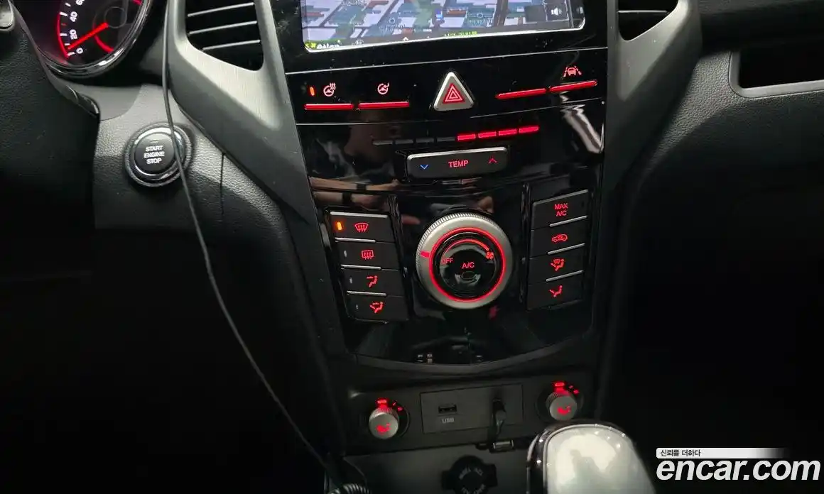 SsangYong TIBOLI 2018 1.6 Автомат в Москве № 889997, фото 16