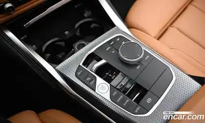 BMW 3-Series 2024 2.0 гидро в Москве № 890265, миниатюра 9