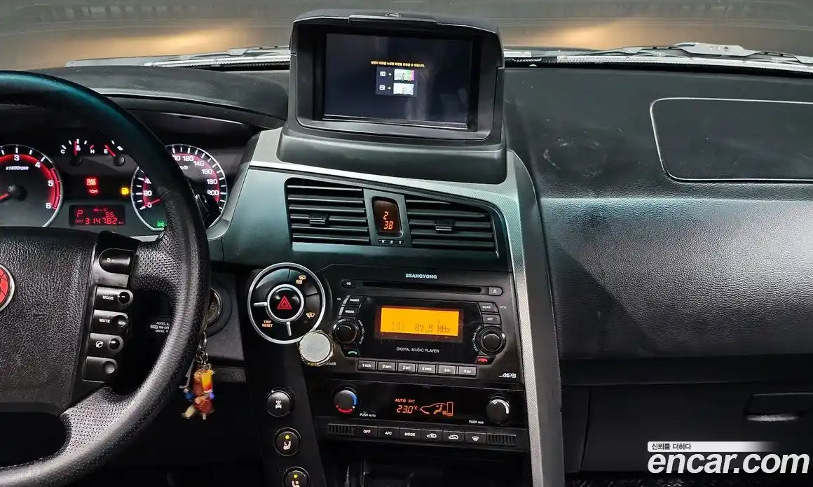 SsangYong Korando 2012 2.0 гидро в Москве № 890282, фото 14