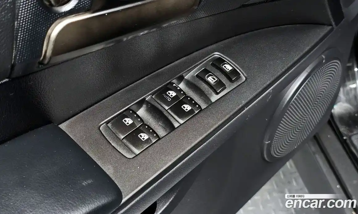 SsangYong Korando 2012 2.0 гидро в Москве № 890282, фото 18