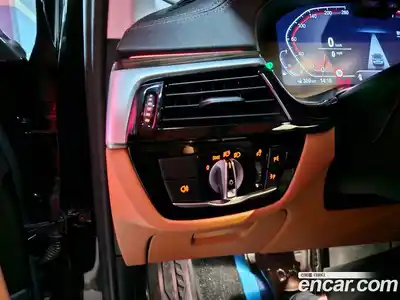 BMW 5-Series 2021 2.0 Автомат в Москве № 890400, миниатюра 11