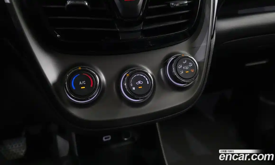 Chevrolet Spark 2018 1.0 Автомат в Москве № 890585, фото 18