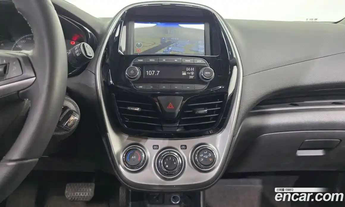 Chevrolet Spark 2016 1.0 гидро в Москве, фото 14