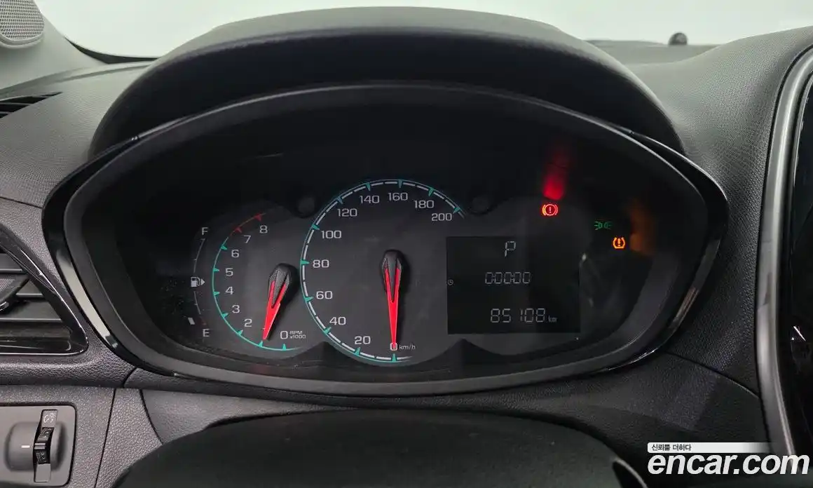 Chevrolet Spark 2016 1.0 гидро в Москве, фото 8