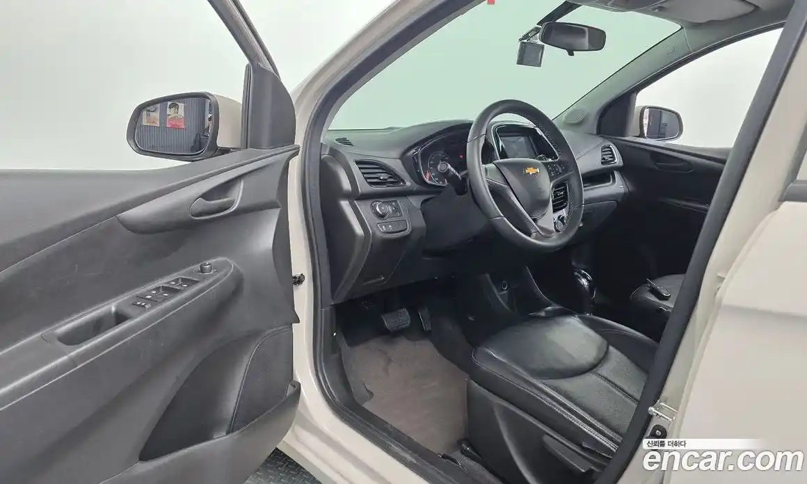 Chevrolet Spark 2016 1.0 гидро в Москве, фото 10