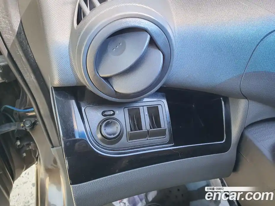 Chevrolet Matiz 2010 1.0 Автомат в Москве № 890966, фото 16