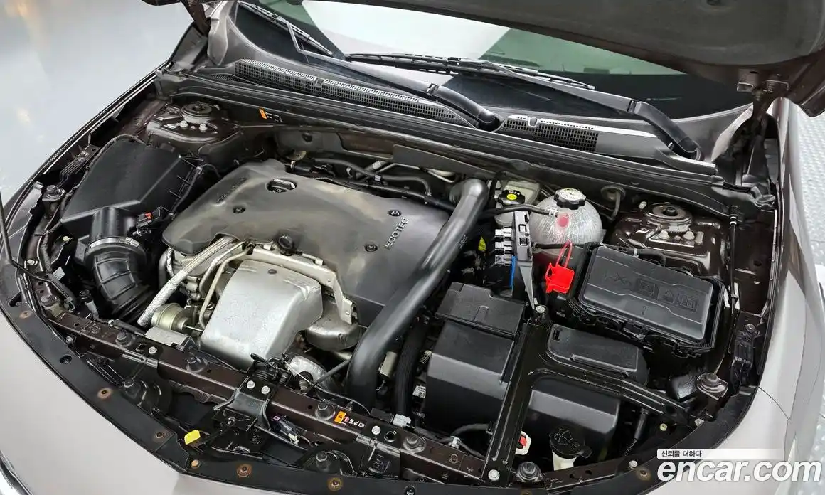 Chevrolet Malibu 2016 2.0 Автомат в Москве № 891019, фото 6