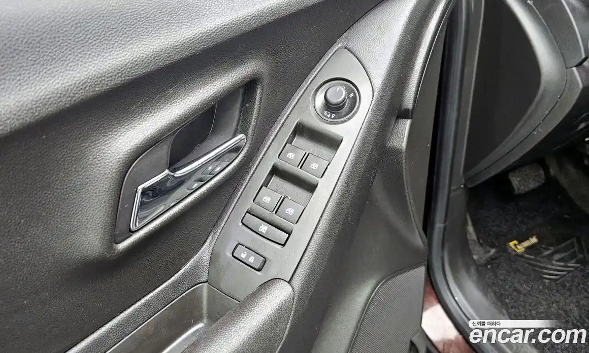 Chevrolet Trax 2016 1.4 Автомат в Москве № 891204, фото 17