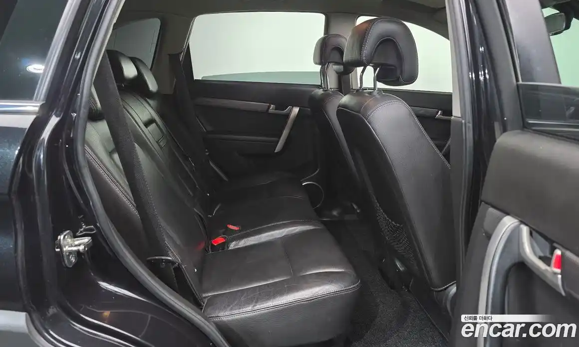 Chevrolet Captiva 2011 2.2 Автомат в Москве № 891227, фото 12