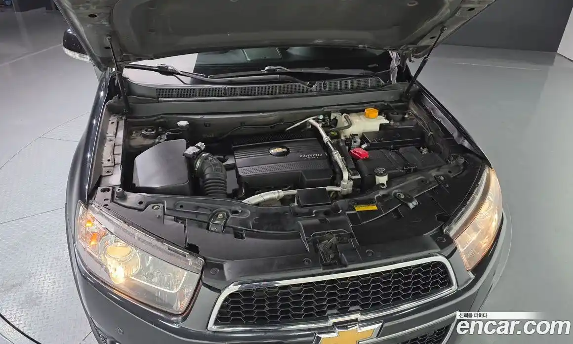 Chevrolet Captiva 2011 2.2 Автомат в Москве № 891227, фото 6