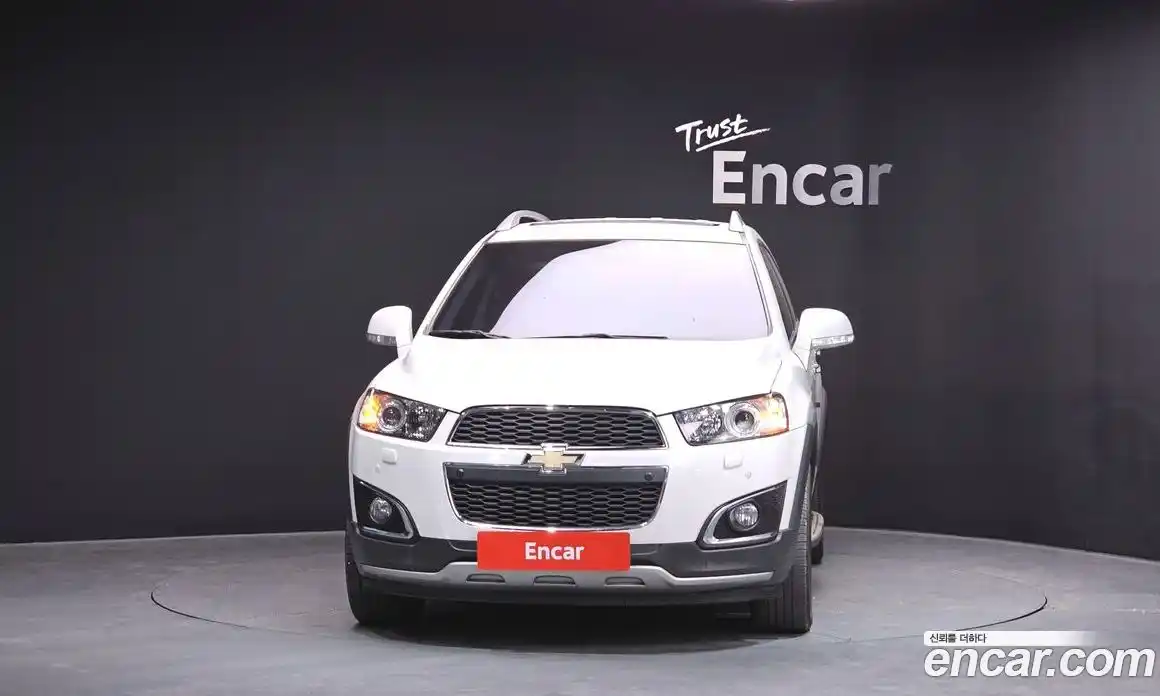 Chevrolet Captiva 2015 2.2 Автомат в Москве № 891242, фото 1
