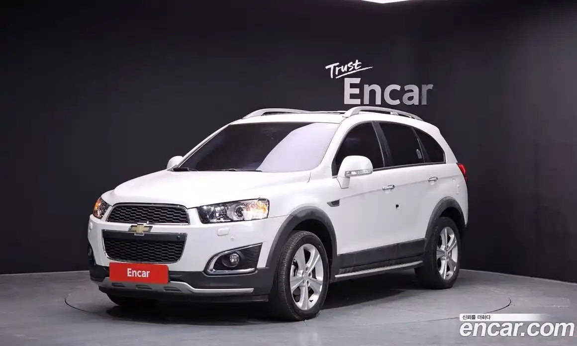 Chevrolet Captiva 2015 2.2 Автомат в Москве № 891242, фото 3