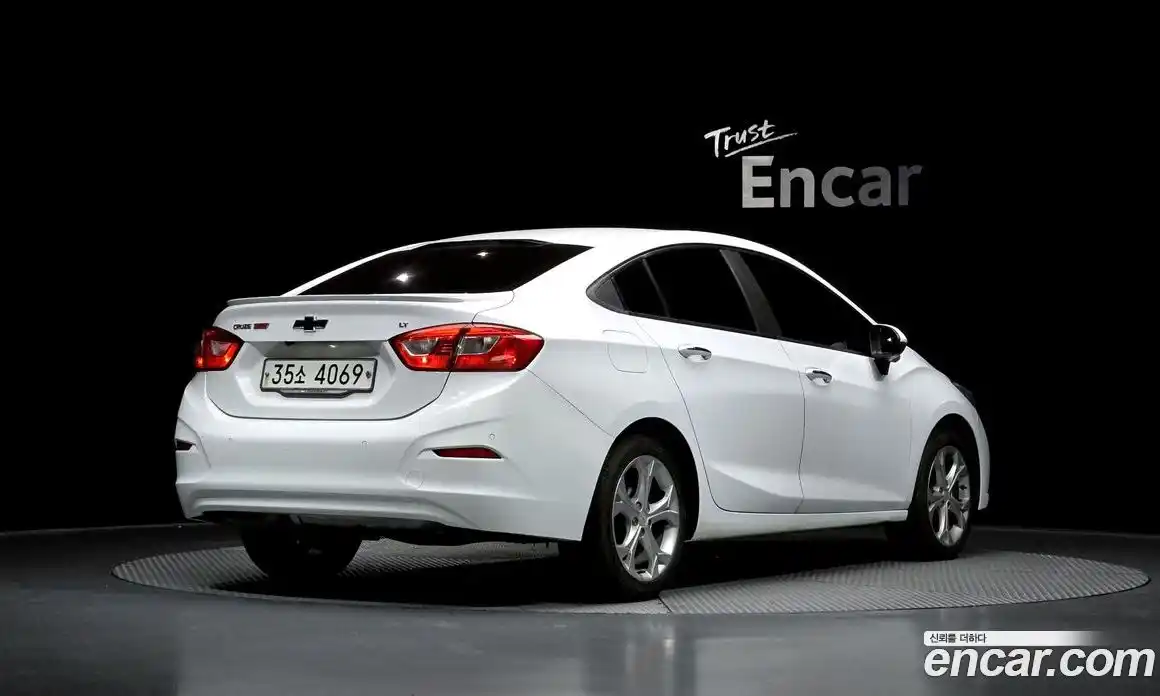 Chevrolet Cruze 2017 1.4 Автомат в Москве № 891327, фото 1