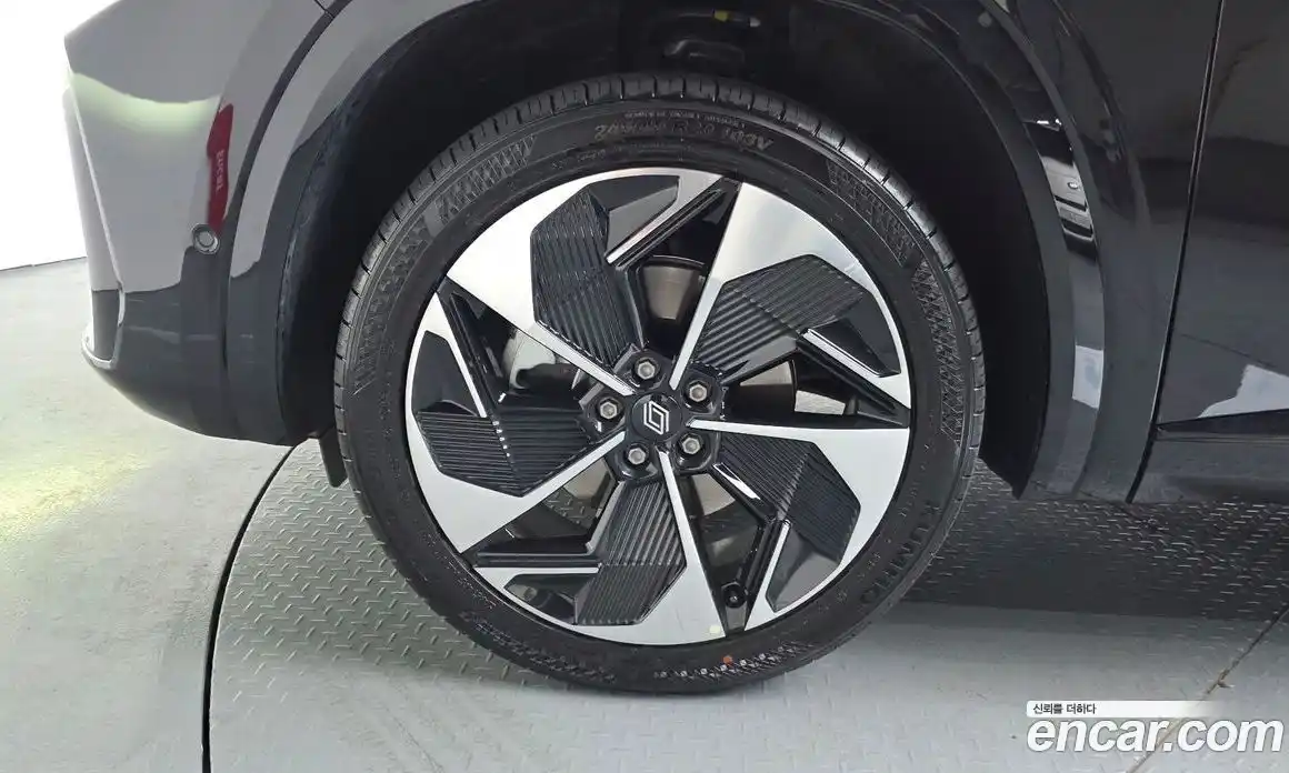 Renault Grand Koleos 2024 1.5 Автомат в Москве № 891670, фото 4