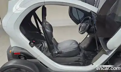 Renault Twizy 2020 0.1 гидро в Москве № 891680, миниатюра 11