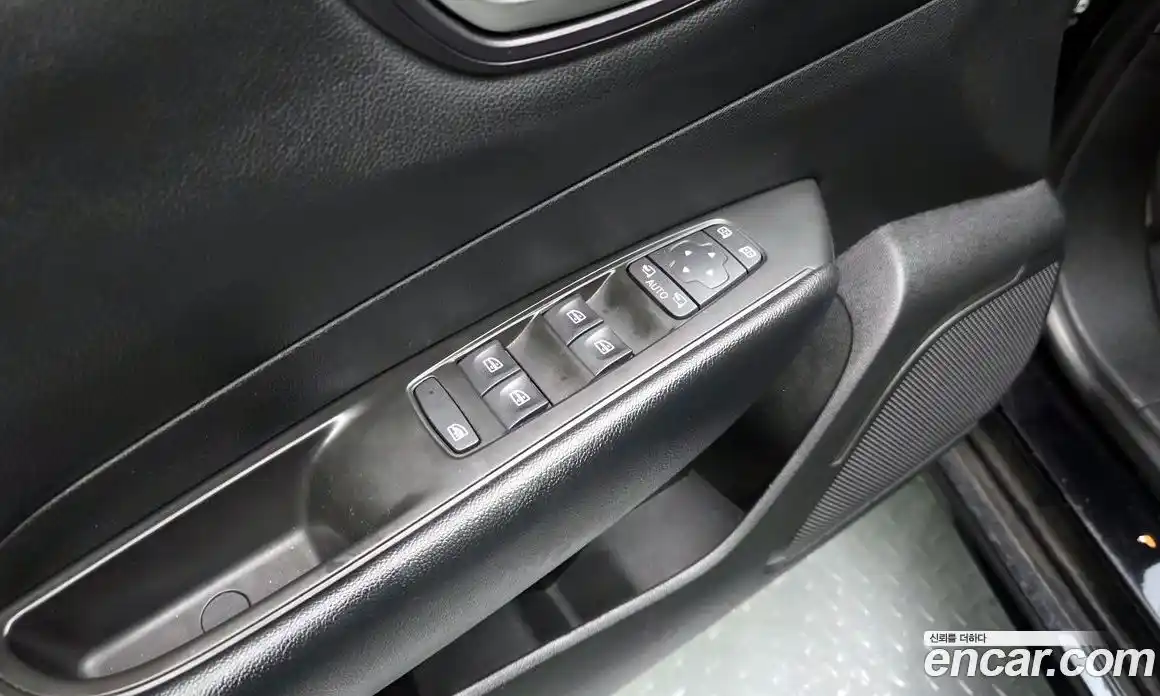 Renault SM6 2021 1.3 Автомат в Москве № 891869, фото 14