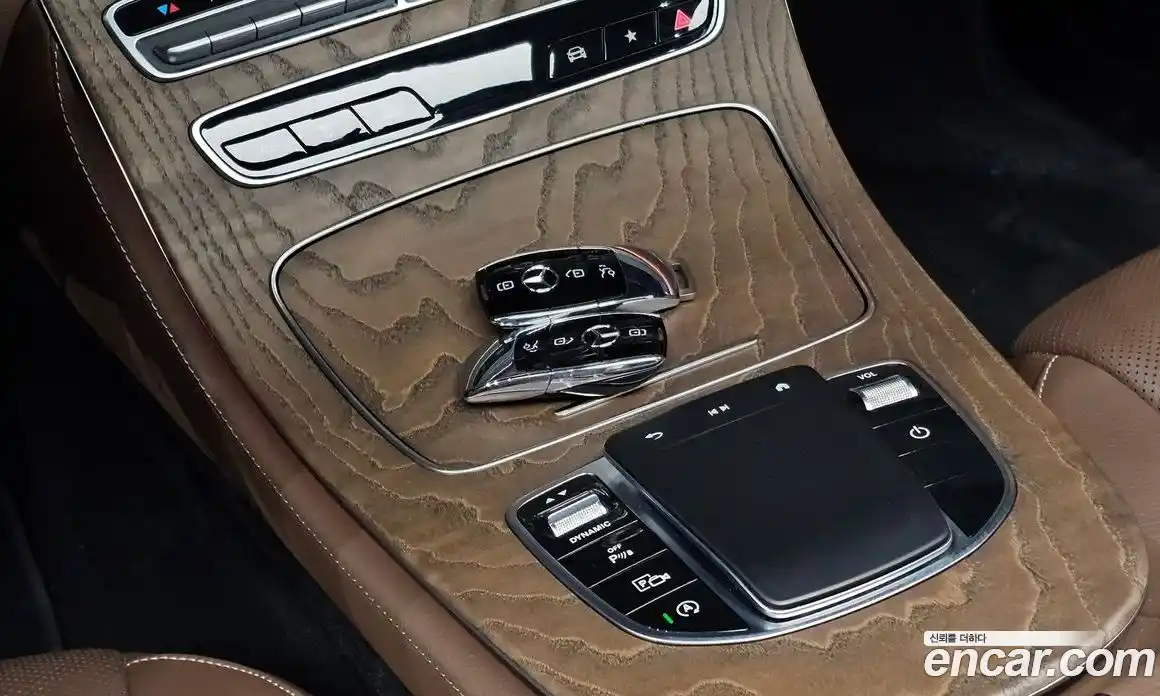 Mercedes-Benz E-Class 2022 2.0 Автомат в Москве № 892880, фото 18