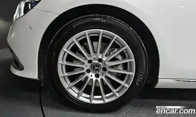 Mercedes-Benz E-Class 2022 2.0 Автомат в Москве № 892880, миниатюра 5