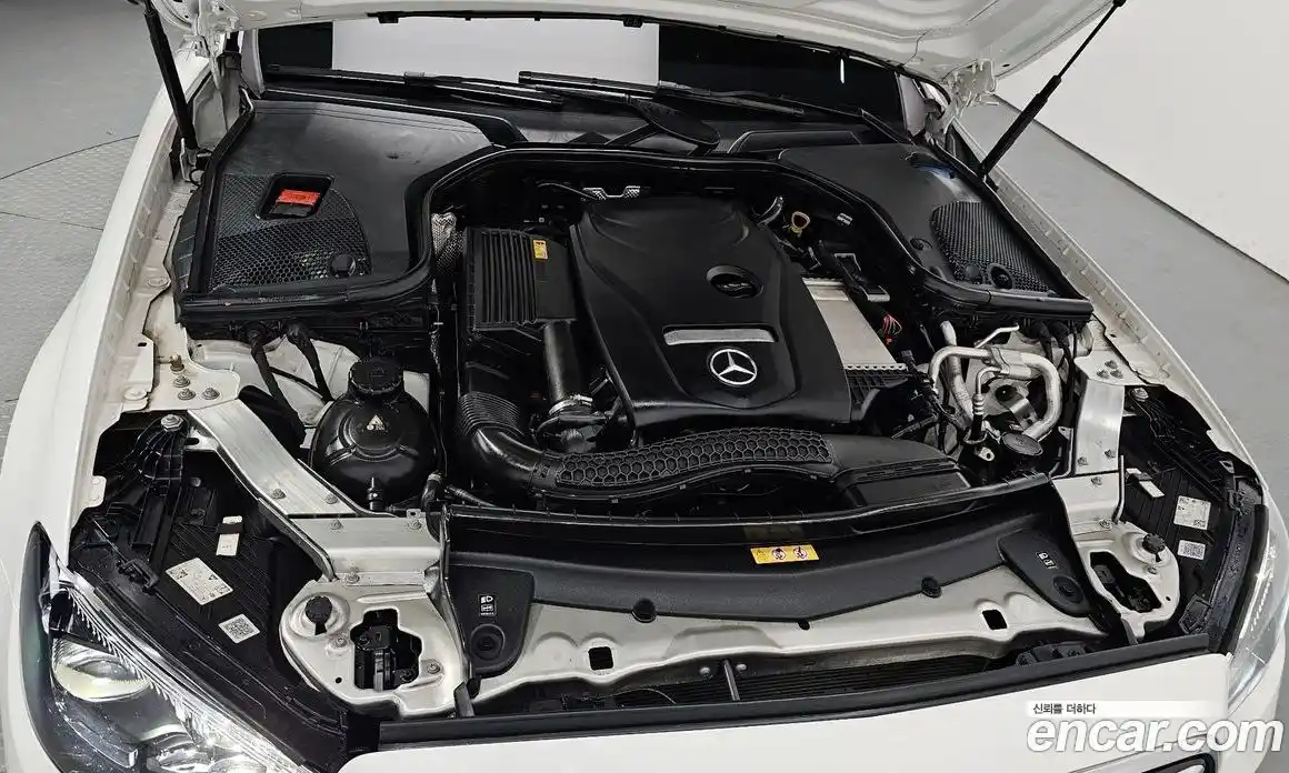 Mercedes-Benz E-Class 2022 2.0 Автомат в Москве № 892922, фото 6