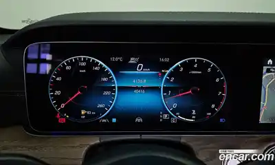 Mercedes-Benz E-Class 2022 2.0 Автомат в Москве № 892922, миниатюра 8