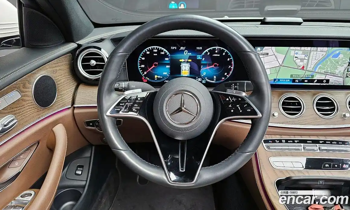 Mercedes-Benz E-Class 2022 2.0 Автомат в Москве № 893251, фото 13